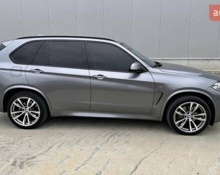 Сірий БМВ Х5, об'ємом двигуна 2.99 л та пробігом 178 тис. км за 39500 $, фото 7 на Automoto.ua