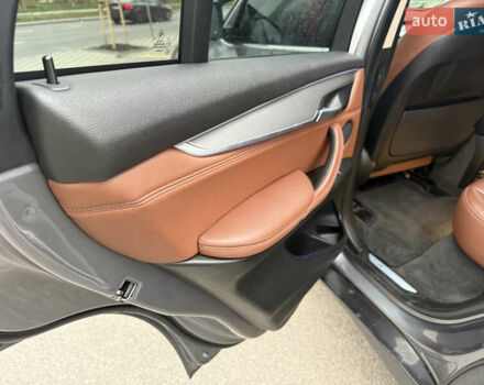 Серый БМВ Х5, объемом двигателя 2 л и пробегом 89 тыс. км за 27000 $, фото 24 на Automoto.ua
