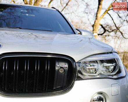 Сірий БМВ Х5, об'ємом двигуна 4.39 л та пробігом 80 тис. км за 33333 $, фото 13 на Automoto.ua