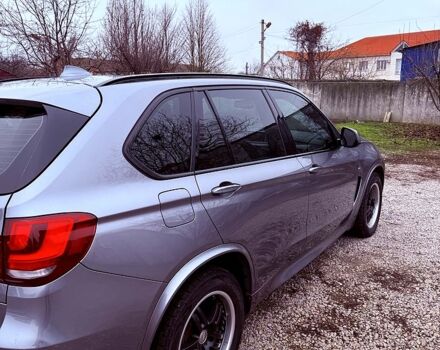 Серый БМВ Х5, объемом двигателя 3 л и пробегом 163 тыс. км за 41000 $, фото 4 на Automoto.ua