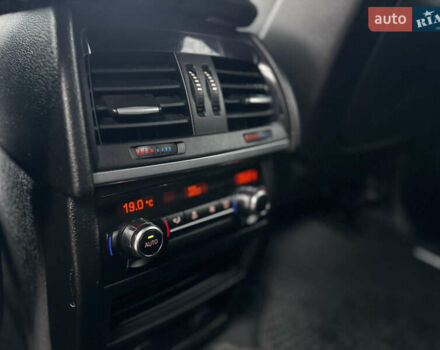 Серый БМВ Х5, объемом двигателя 3 л и пробегом 127 тыс. км за 19700 $, фото 20 на Automoto.ua