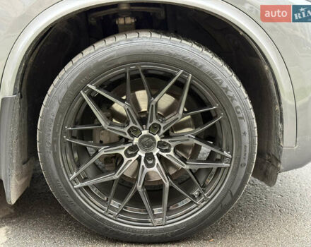 Серый БМВ Х5, объемом двигателя 2.98 л и пробегом 119 тыс. км за 27990 $, фото 9 на Automoto.ua