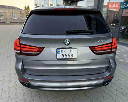 Серый БМВ Х5, объемом двигателя 3 л и пробегом 153 тыс. км за 24800 $, фото 10 на Automoto.ua