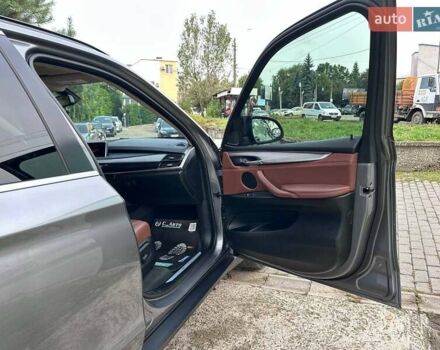 Сірий БМВ Х5, об'ємом двигуна 0 л та пробігом 86 тис. км за 24000 $, фото 20 на Automoto.ua