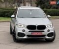 Сірий БМВ Х5, об'ємом двигуна 2.98 л та пробігом 140 тис. км за 27500 $, фото 43 на Automoto.ua