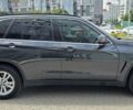 Сірий БМВ Х5, об'ємом двигуна 3 л та пробігом 241 тис. км за 32800 $, фото 1 на Automoto.ua