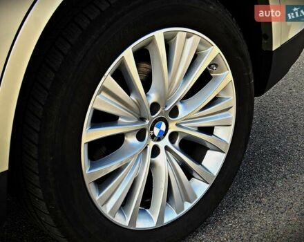 Сірий БМВ Х5, об'ємом двигуна 2 л та пробігом 160 тис. км за 27800 $, фото 4 на Automoto.ua