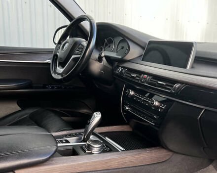 Сірий БМВ Х5, об'ємом двигуна 2.99 л та пробігом 193 тис. км за 27500 $, фото 26 на Automoto.ua