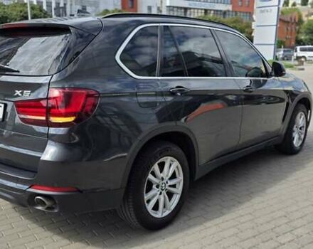 Сірий БМВ Х5, об'ємом двигуна 3 л та пробігом 241 тис. км за 32800 $, фото 17 на Automoto.ua