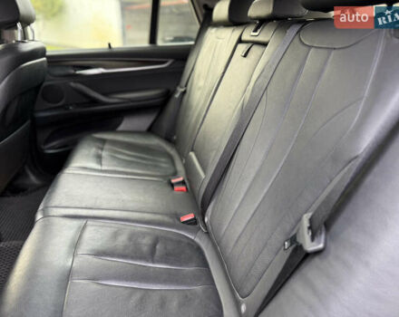 Серый БМВ Х5, объемом двигателя 2 л и пробегом 243 тыс. км за 27000 $, фото 14 на Automoto.ua