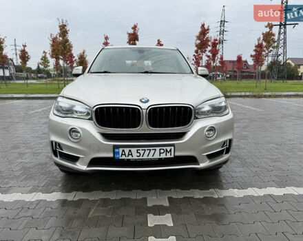 Серый БМВ Х5, объемом двигателя 3 л и пробегом 131 тыс. км за 29350 $, фото 1 на Automoto.ua