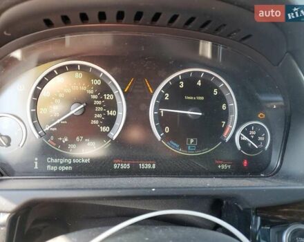 Серый БМВ Х5, объемом двигателя 2 л и пробегом 157 тыс. км за 7600 $, фото 8 на Automoto.ua