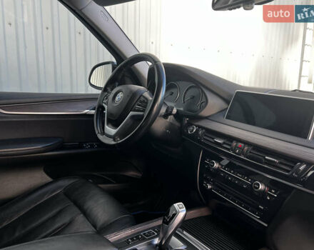 Сірий БМВ Х5, об'ємом двигуна 2.99 л та пробігом 193 тис. км за 27500 $, фото 23 на Automoto.ua