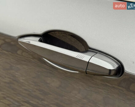 Серый БМВ Х5, объемом двигателя 3 л и пробегом 220 тыс. км за 25300 $, фото 26 на Automoto.ua