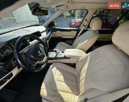 Серый БМВ Х5, объемом двигателя 2.98 л и пробегом 149 тыс. км за 20500 $, фото 7 на Automoto.ua