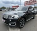 Серый БМВ Х5, объемом двигателя 3 л и пробегом 187 тыс. км за 21500 $, фото 2 на Automoto.ua