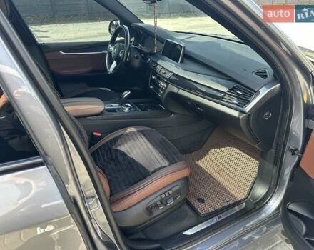 Серый БМВ Х5, объемом двигателя 2.99 л и пробегом 140 тыс. км за 42000 $, фото 10 на Automoto.ua