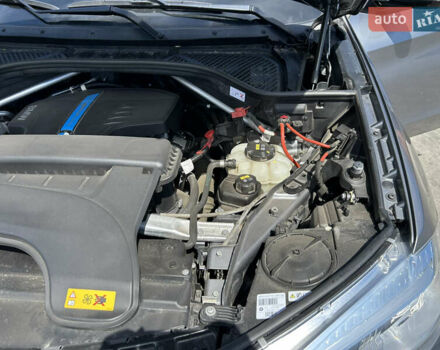 Сірий БМВ Х5, об'ємом двигуна 2 л та пробігом 136 тис. км за 31000 $, фото 52 на Automoto.ua