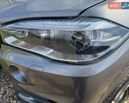 Серый БМВ Х5, объемом двигателя 3 л и пробегом 230 тыс. км за 36000 $, фото 43 на Automoto.ua