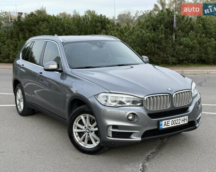 Серый БМВ Х5, объемом двигателя 2 л и пробегом 243 тыс. км за 27000 $, фото 2 на Automoto.ua