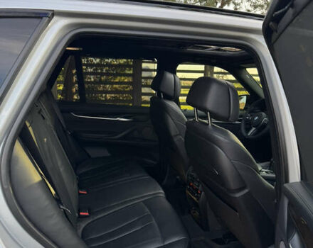 Сірий БМВ Х5, об'ємом двигуна 4.39 л та пробігом 78 тис. км за 32999 $, фото 11 на Automoto.ua