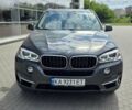 Сірий БМВ Х5, об'ємом двигуна 3 л та пробігом 241 тис. км за 32800 $, фото 1 на Automoto.ua