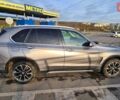 Серый БМВ Х5, объемом двигателя 2 л и пробегом 176 тыс. км за 30000 $, фото 1 на Automoto.ua