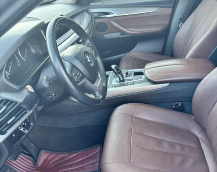 Серый БМВ Х5, объемом двигателя 2 л и пробегом 112 тыс. км за 25200 $, фото 20 на Automoto.ua