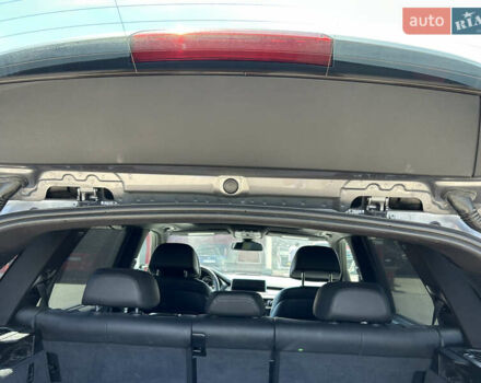 Сірий БМВ Х5, об'ємом двигуна 2 л та пробігом 136 тис. км за 31000 $, фото 9 на Automoto.ua