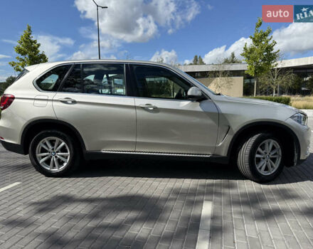 Серый БМВ Х5, объемом двигателя 3 л и пробегом 131 тыс. км за 27850 $, фото 3 на Automoto.ua