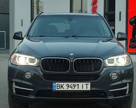 Сірий БМВ Х5, об'ємом двигуна 2.98 л та пробігом 207 тис. км за 23950 $, фото 2 на Automoto.ua