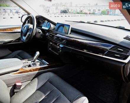 Сірий БМВ Х5, об'ємом двигуна 2 л та пробігом 160 тис. км за 27800 $, фото 22 на Automoto.ua