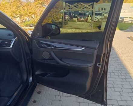 Серый БМВ Х5, объемом двигателя 2.99 л и пробегом 228 тыс. км за 27999 $, фото 13 на Automoto.ua