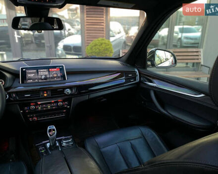 Серый БМВ Х5, объемом двигателя 2.99 л и пробегом 130 тыс. км за 33900 $, фото 10 на Automoto.ua