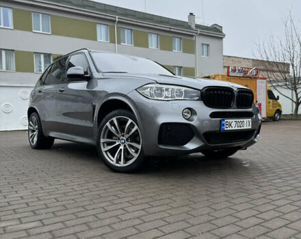 Серый БМВ Х5, объемом двигателя 2.99 л и пробегом 154 тыс. км за 36500 $, фото 4 на Automoto.ua