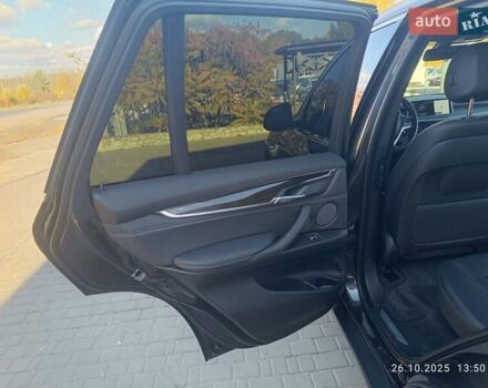 Серый БМВ Х5, объемом двигателя 2.99 л и пробегом 228 тыс. км за 27999 $, фото 5 на Automoto.ua