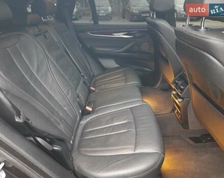 Серый БМВ Х5, объемом двигателя 3 л и пробегом 229 тыс. км за 27499 $, фото 44 на Automoto.ua