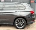 Серый БМВ Х5, объемом двигателя 2 л и пробегом 192 тыс. км за 27999 $, фото 5 на Automoto.ua