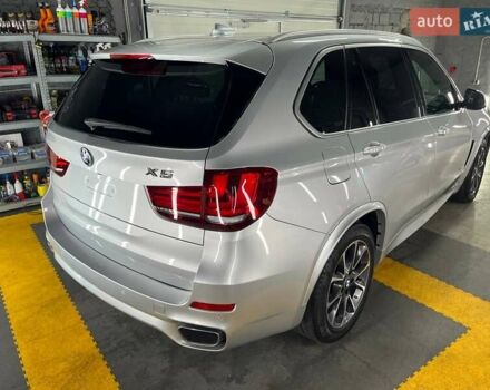 Сірий БМВ Х5, об'ємом двигуна 2.98 л та пробігом 158 тис. км за 25800 $, фото 5 на Automoto.ua