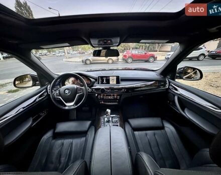 Сірий БМВ Х5, об'ємом двигуна 2 л та пробігом 236 тис. км за 26900 $, фото 43 на Automoto.ua