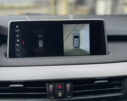 Серый БМВ Х5, объемом двигателя 2.99 л и пробегом 299 тыс. км за 28800 $, фото 14 на Automoto.ua