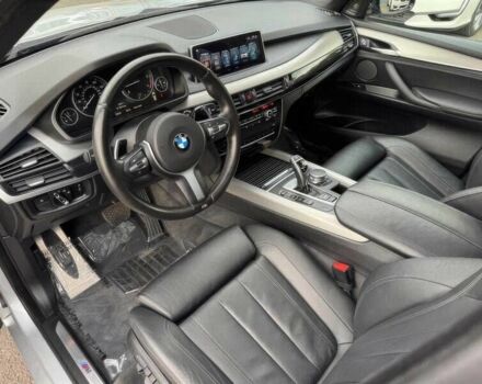 Серый БМВ Х5, объемом двигателя 3 л и пробегом 54 тыс. км за 8700 $, фото 8 на Automoto.ua