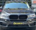 Серый БМВ Х5, объемом двигателя 2 л и пробегом 138 тыс. км за 31200 $, фото 1 на Automoto.ua