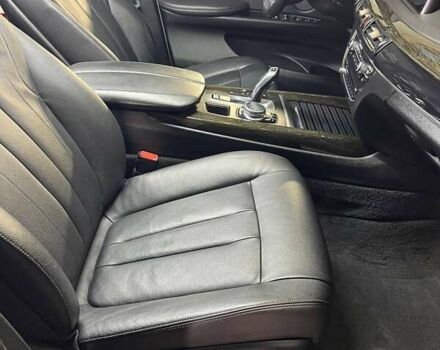 Сірий БМВ Х5, об'ємом двигуна 2.98 л та пробігом 158 тис. км за 25800 $, фото 19 на Automoto.ua
