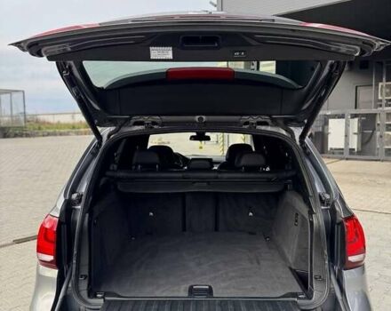 Серый БМВ Х5, объемом двигателя 2.99 л и пробегом 299 тыс. км за 28800 $, фото 19 на Automoto.ua