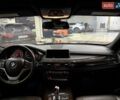 Сірий БМВ Х5, об'ємом двигуна 2.98 л та пробігом 211 тис. км за 28000 $, фото 4 на Automoto.ua
