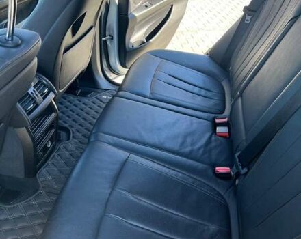 Серый БМВ Х5, объемом двигателя 3 л и пробегом 180 тыс. км за 21500 $, фото 5 на Automoto.ua