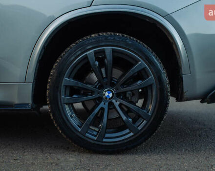 Серый БМВ Х5, объемом двигателя 2.98 л и пробегом 141 тыс. км за 29500 $, фото 13 на Automoto.ua