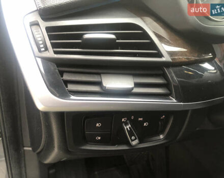Серый БМВ Х5, объемом двигателя 2 л и пробегом 187 тыс. км за 30500 $, фото 14 на Automoto.ua