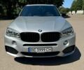 Серый БМВ Х5, объемом двигателя 2.99 л и пробегом 181 тыс. км за 33500 $, фото 6 на Automoto.ua